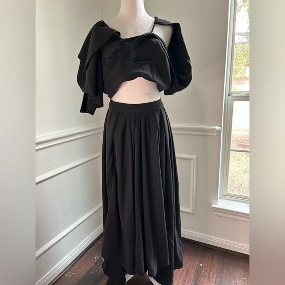 NWT Making the Cut Elegant Black Women's Outfit, Size L - Picture 1 of 7